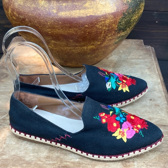 Nine West flats loafers embroidered Oaxaca style Mexico folk size 8 - Picture 3 of 12